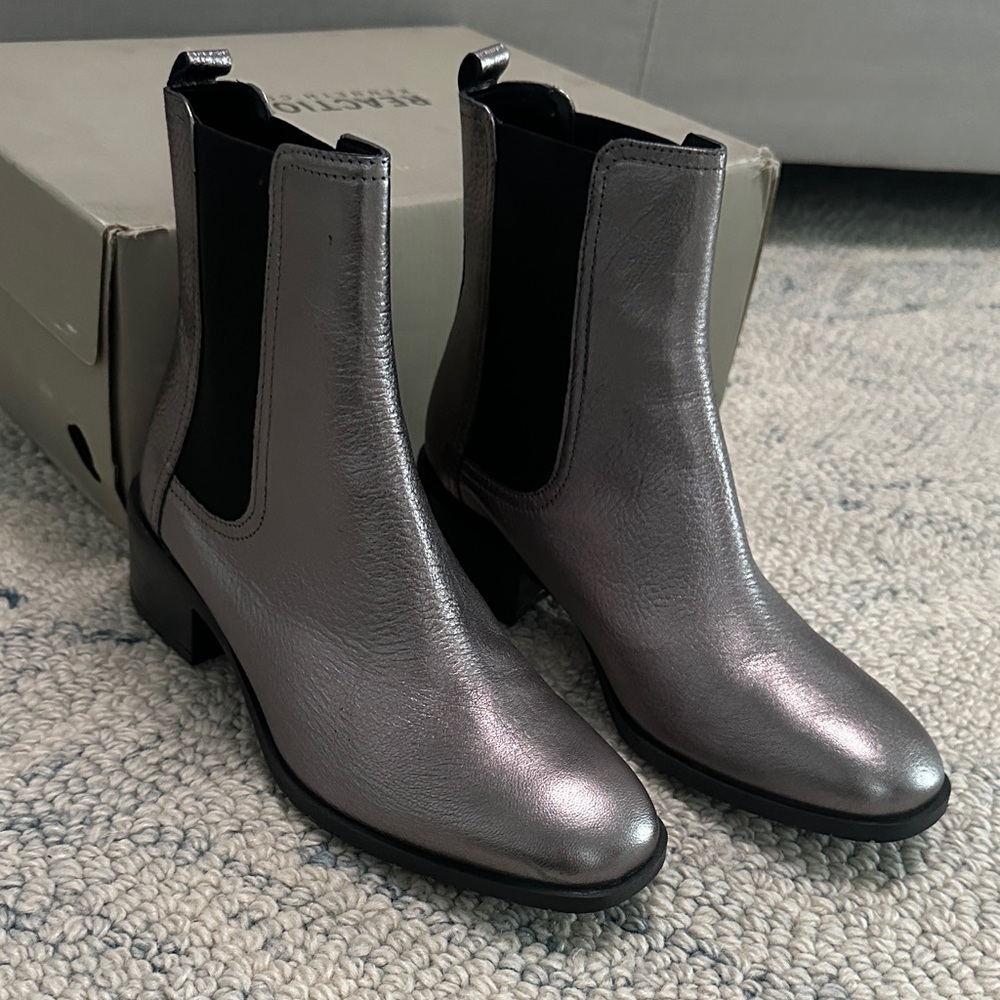 Kenneth Cole Silver Chelsea Boots